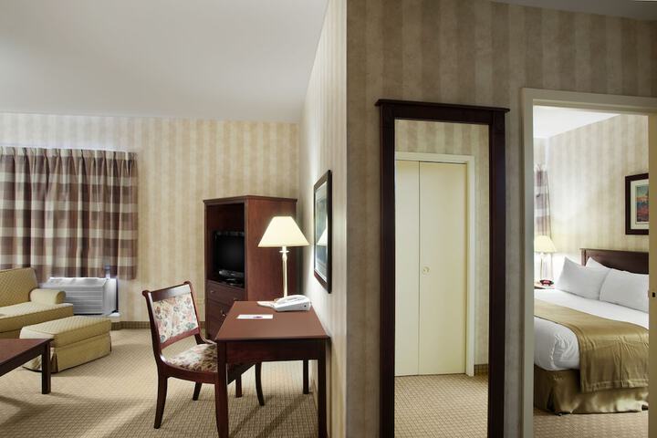 Room 19 of 41