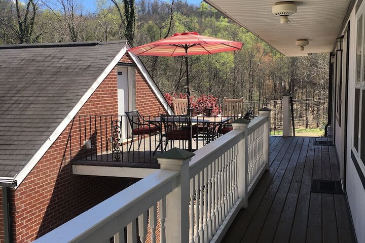 Terrace/Patio 160 of 175