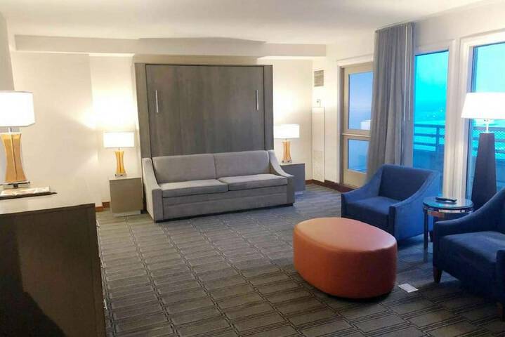 Room 56 of 152