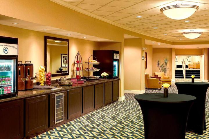 Four Points by Sheraton Wakefield Boston Hotel & Conference Center