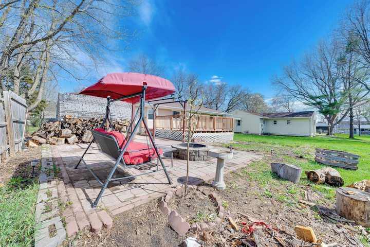 Newly Remodeled Home in Storm Lake w / Private Yard