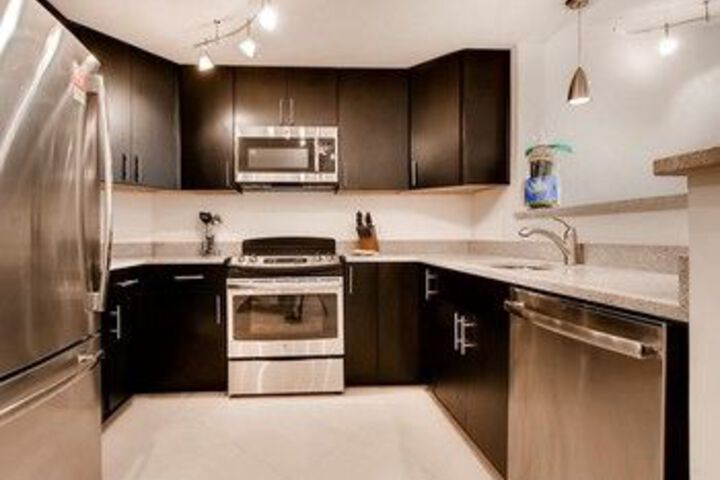 Global Luxury Suites near San Ramon Valley