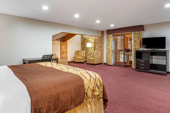 Room 30 of 67