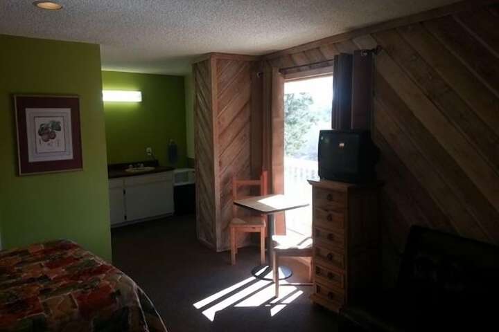 Room 44 of 69