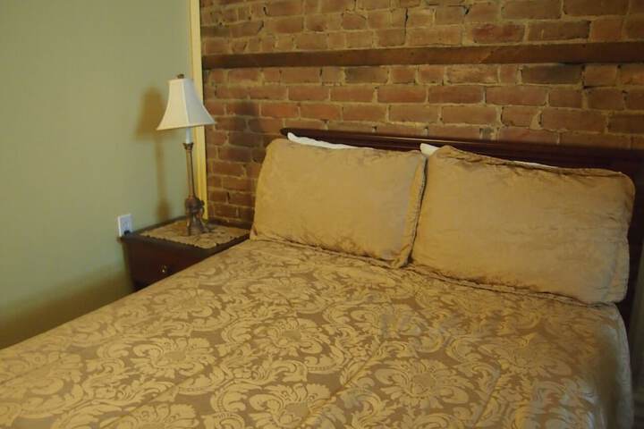Room 35 of 39