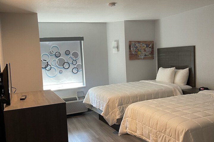 Room 51 of 54