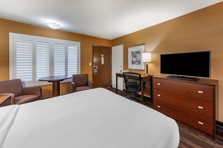 Room 14 of 54