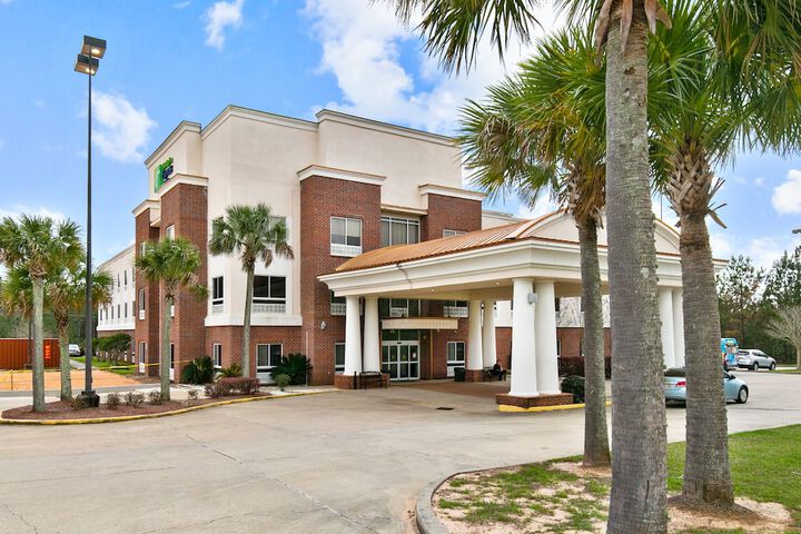 Hotel 3 of 58