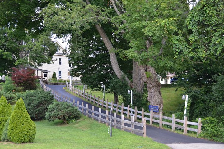 Econo Lodge Sturbridge Route 20