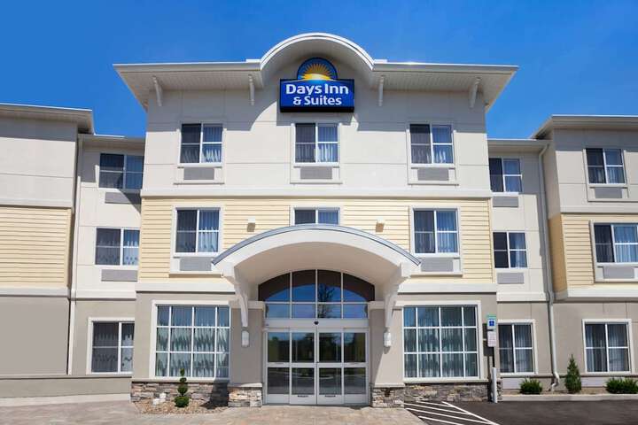 Hotel 2 of 24