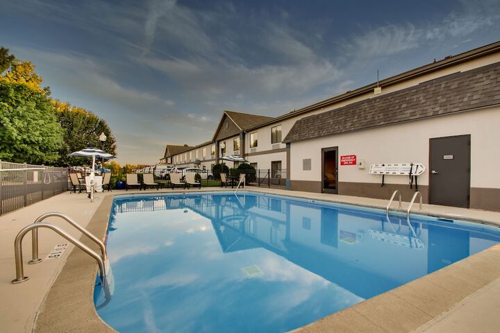 Pool 3 of 51