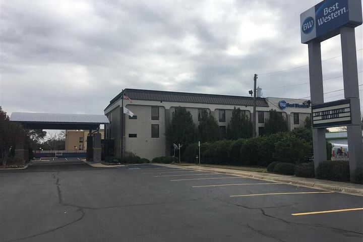 Days Inn by Wyndham Laurel MS