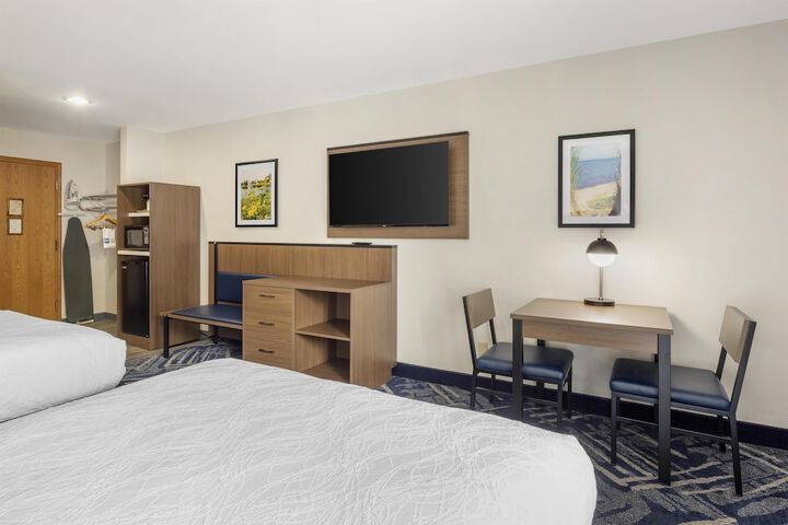 Best Western Indian Oak