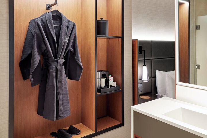AC Hotel by Marriott San Jose Santa Clara