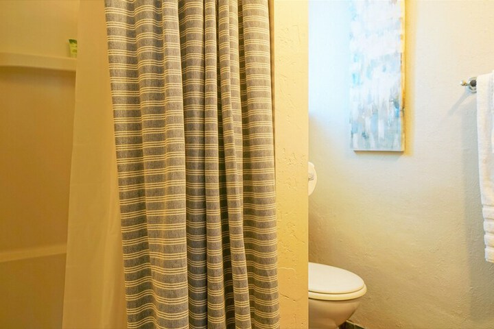 Room 13 of 123