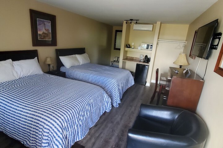 Room 46 of 83