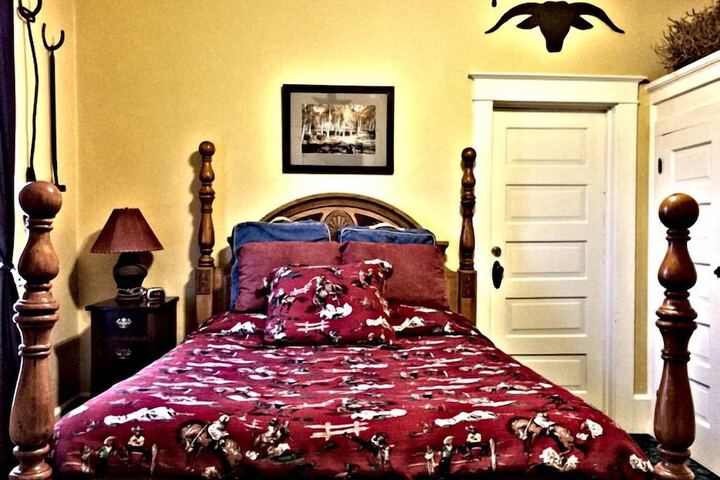 Room 30 of 45