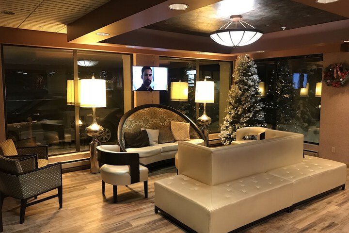 Hotel Interior 13 of 52