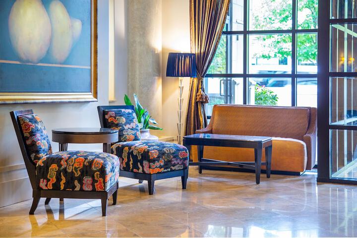 The Paramount Hotel