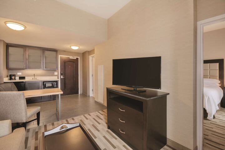 Room 20 of 42