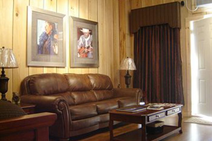 Bluestown Inn