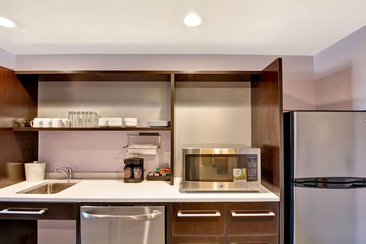 Home2 Suites by Hilton Winston-Salem Hanes Mall