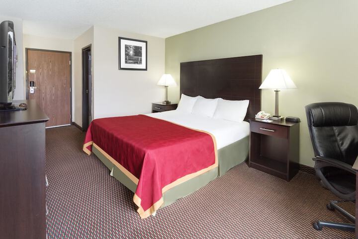 Room 13 of 41