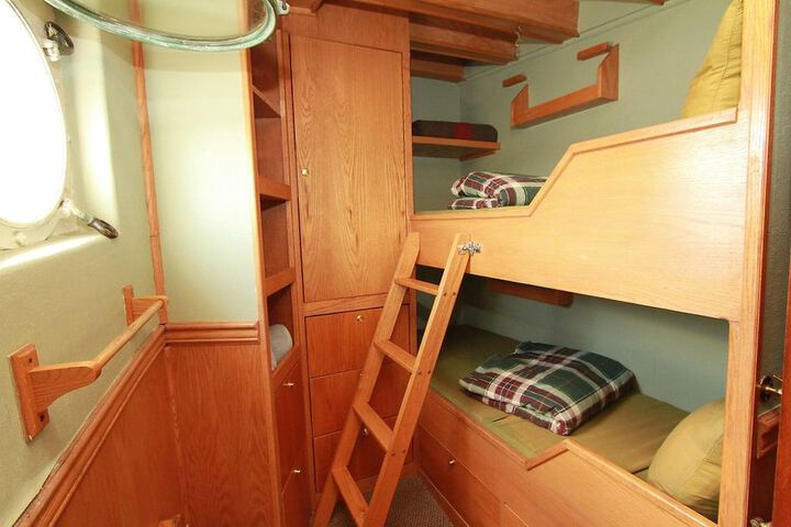 Room 4 of 21