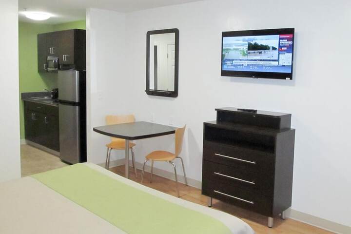 Studio 6 Extended Stay - Atlanta GA - Chamblee