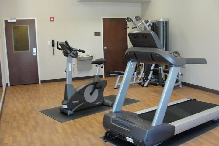 Comfort Inn & Suites Victoria North