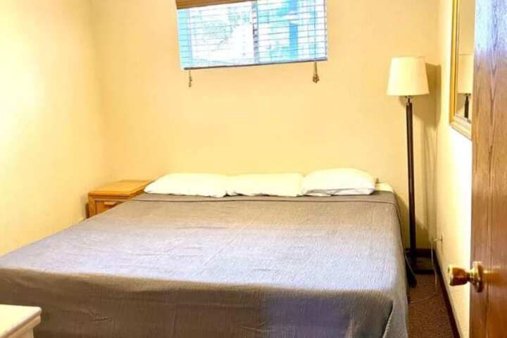Room 219 of 299