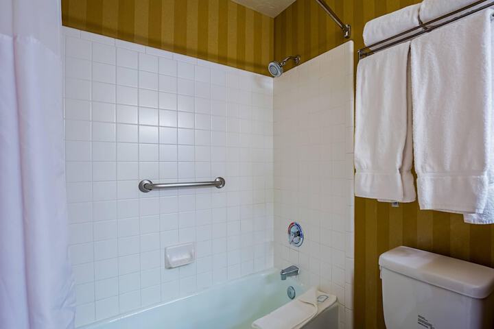 Clarion Suites St. George - Convention Center Area