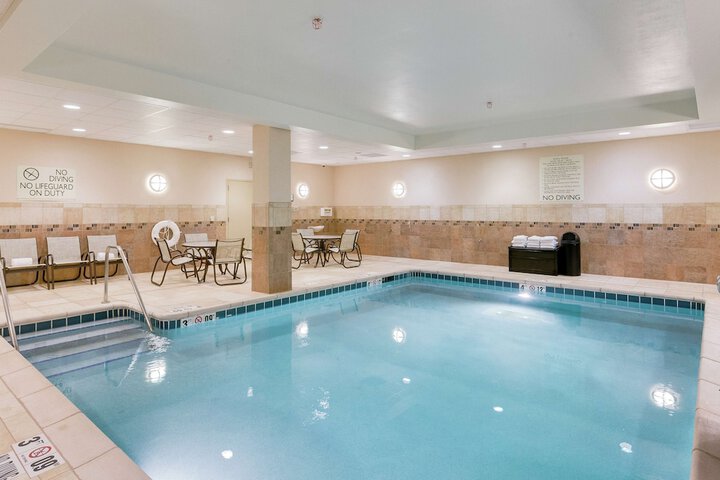Pool 8 of 60