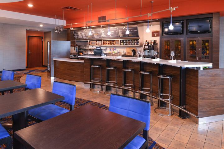 Courtyard by Marriott Pittsburgh Monroeville
