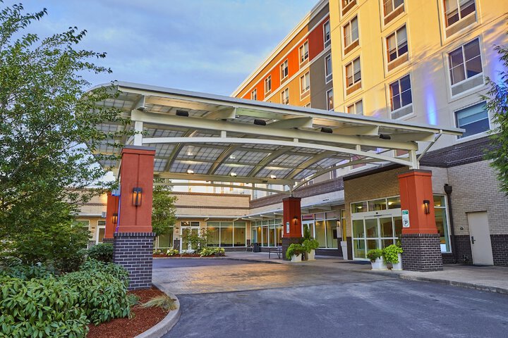 Hotel 3 of 51