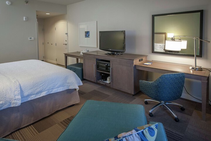 Room 38 of 63