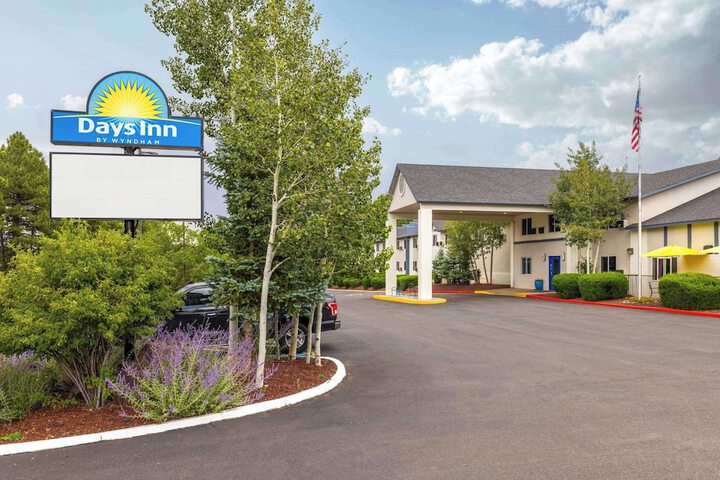 Days Inn by Wyndham Williams
