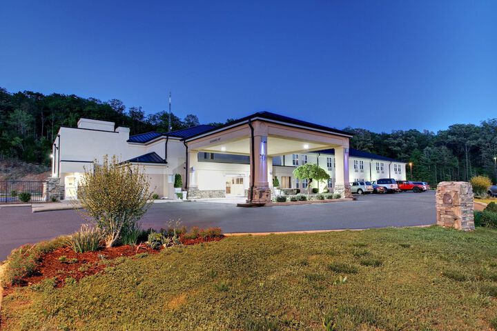 Hotel 6 of 66