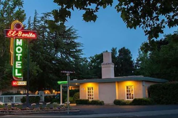 Hotel 4 of 38