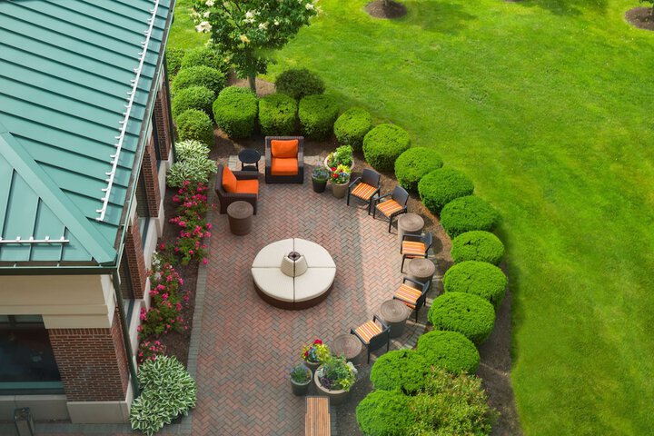 Terrace/Patio 36 of 38
