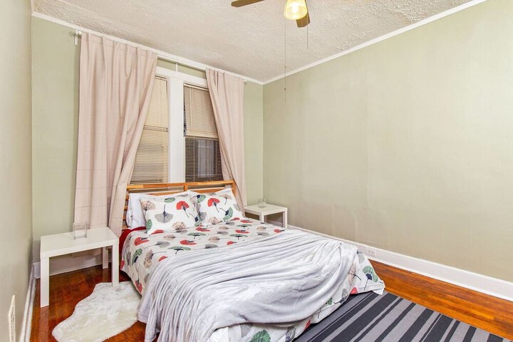 Heart of Midtown Hideaway Prime Location
