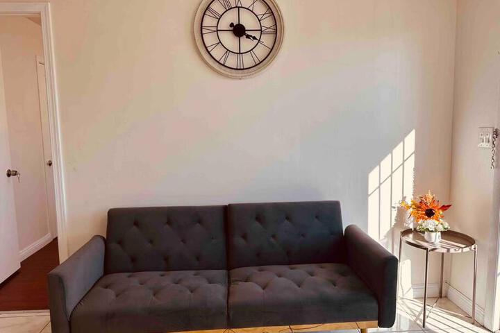 Charming 3BR Retreat near Disneyland Downtown LA!