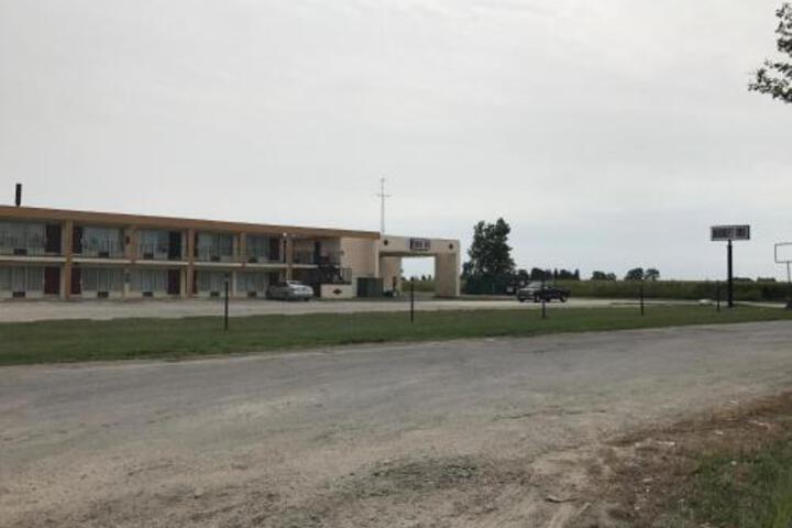 Budget Inn Arcola