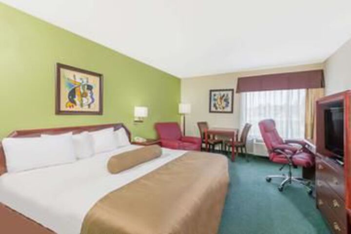 SureStay Plus Hotel by Best Western Somerset