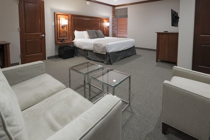 Room 16 of 43