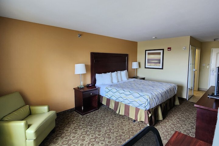 Room 51 of 85