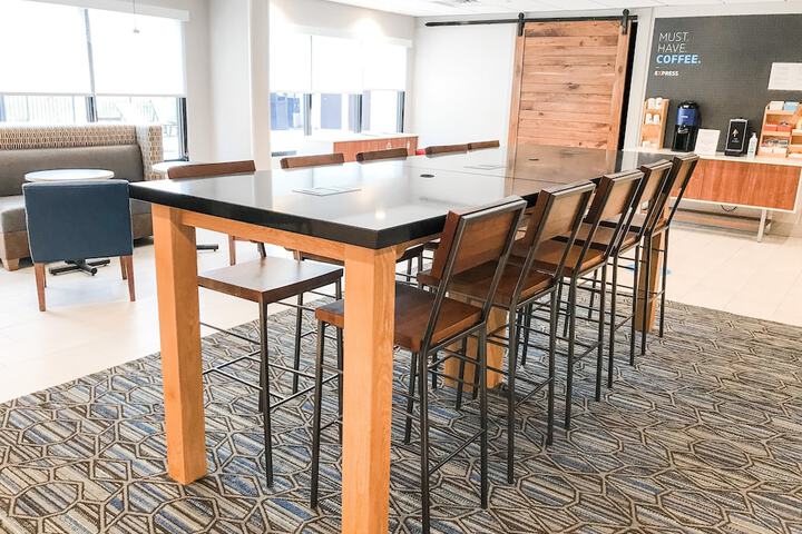Holiday Inn Express Statesboro by IHG