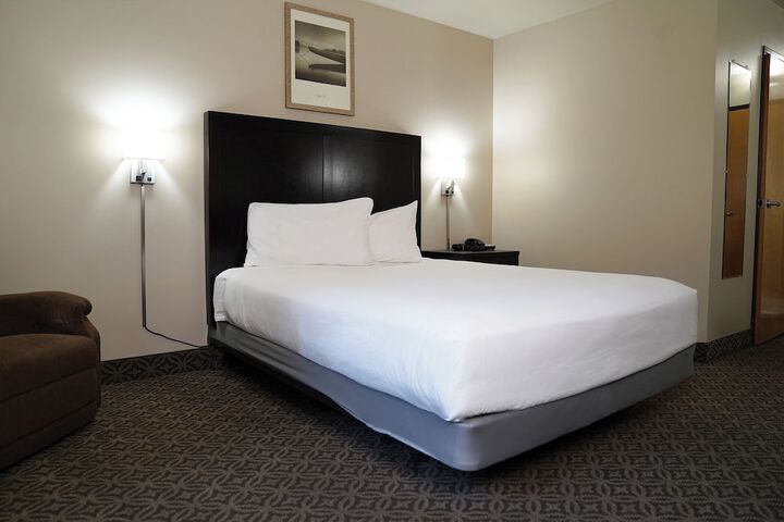 Room 16 of 49