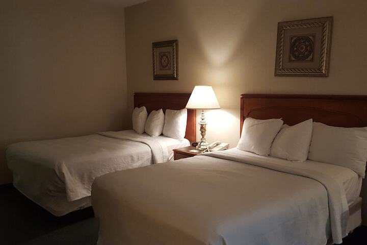 Gold Vault Inn