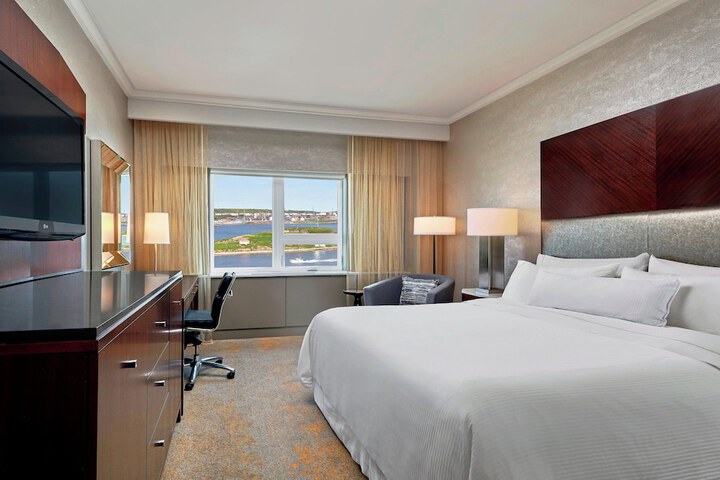 Room 11 of 71